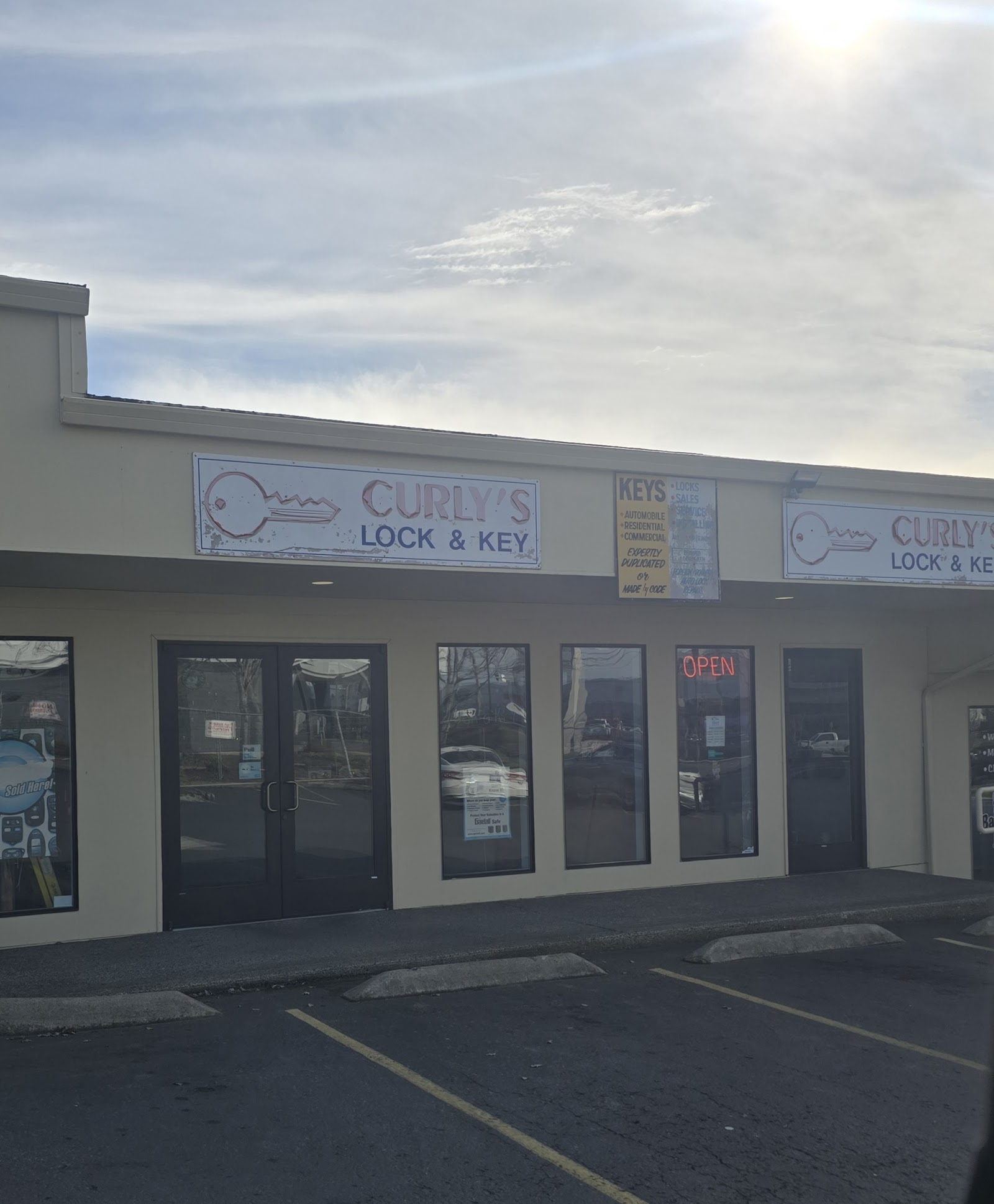 Curly's lock & Key, Inc.