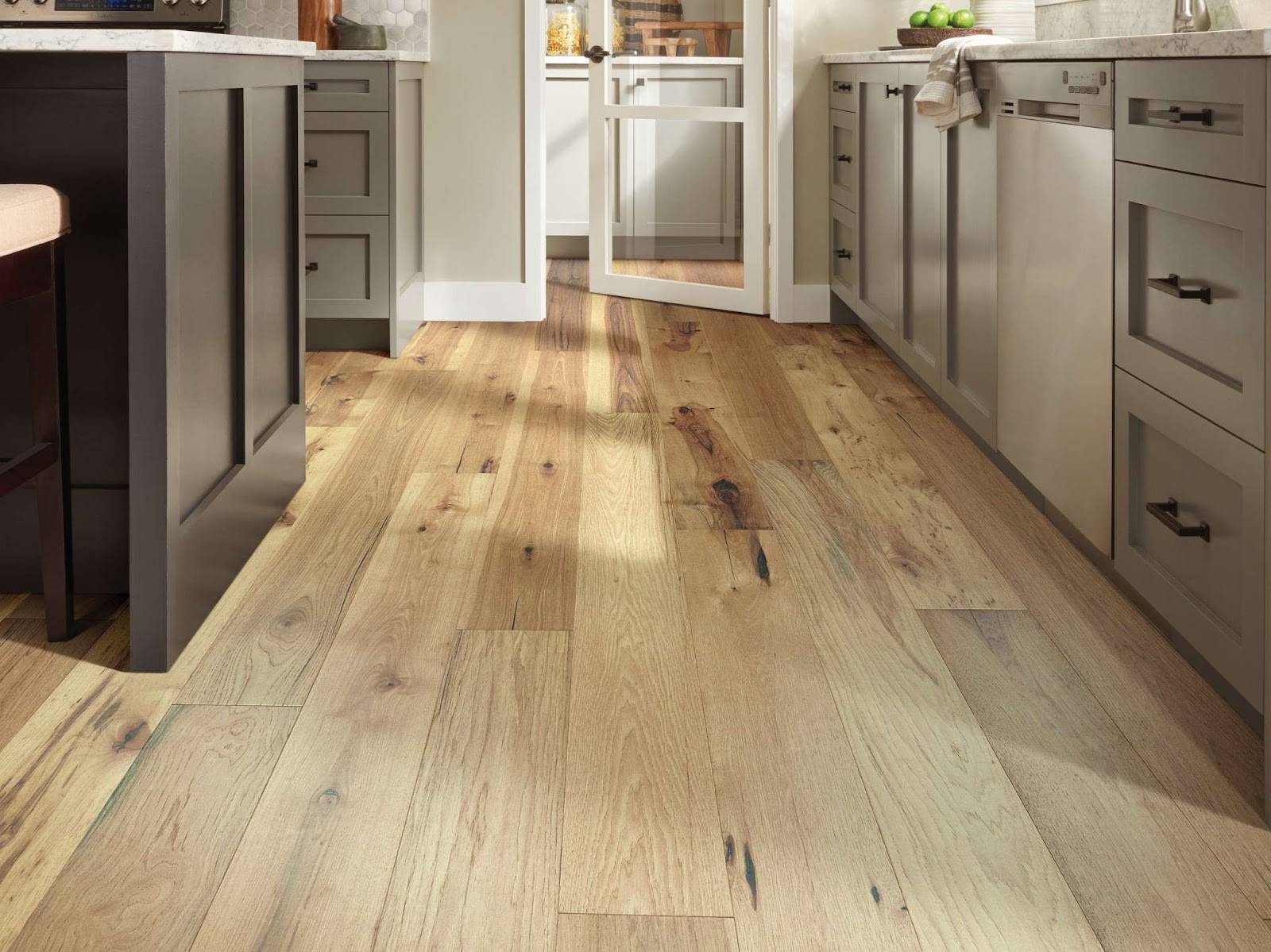 Ariel Hardwood Flooring Specialist