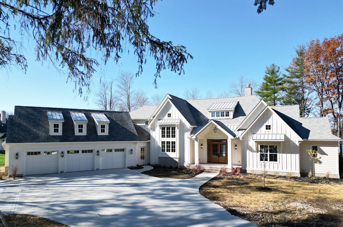 Old World Custom Homes & Renovations