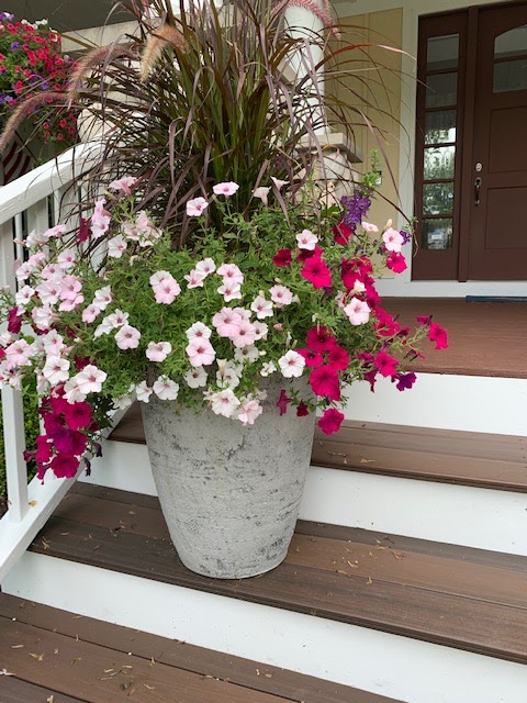 RRR Lawn & Landscape/Seasonal Color, LLC