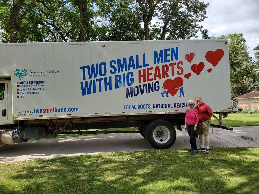 Two Small Men with Big Hearts Moving Company - Lethbridge