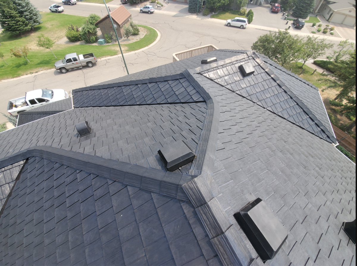 South Peak Roofing & Exteriors