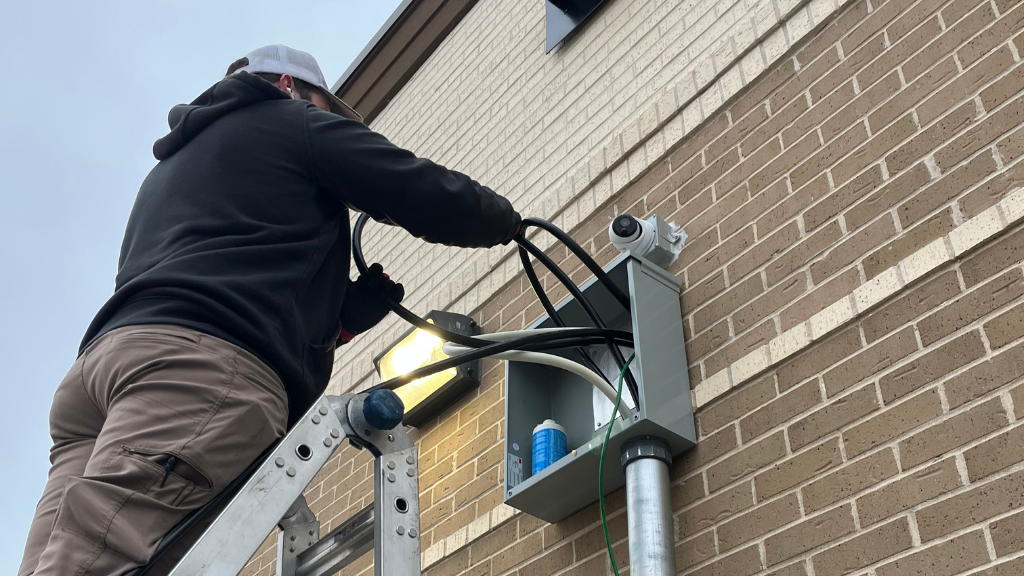 Electrician Near Me Experts LLC
