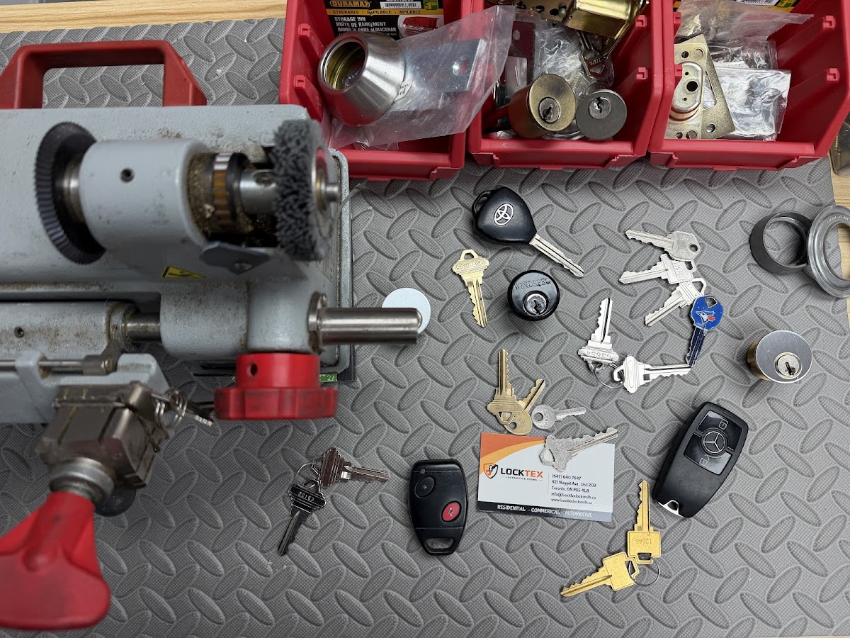 LOCKTEX Locksmith & Doors