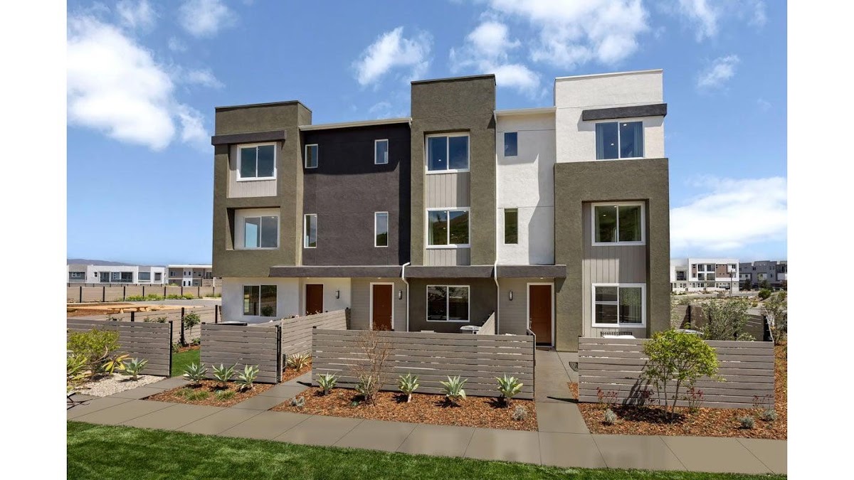 KB Home Iris at Valencia