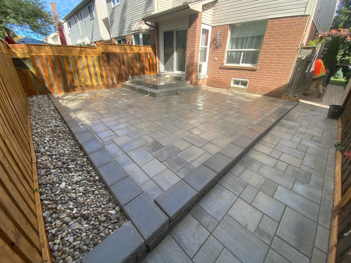 Blooms and Blizzards Landscaping