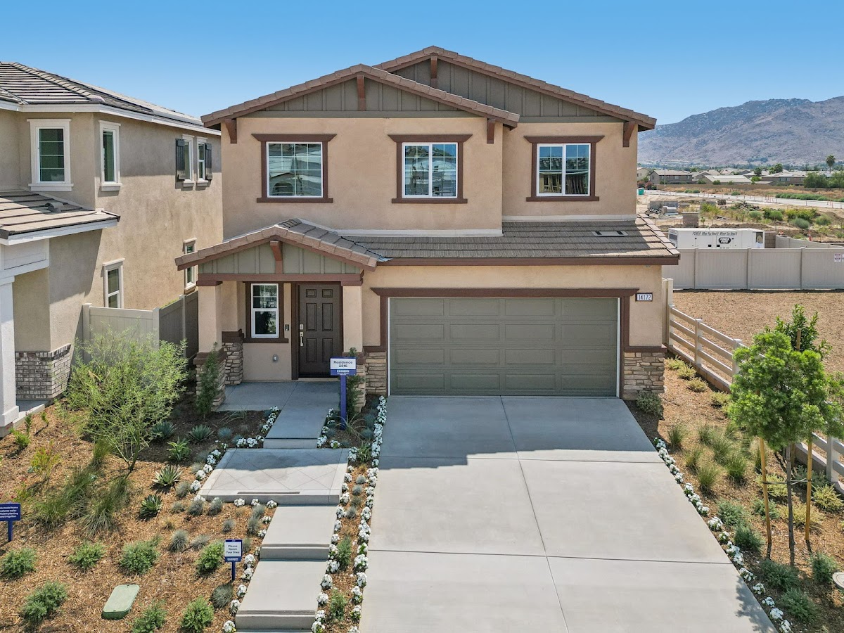 Bella Sera by D.R. Horton