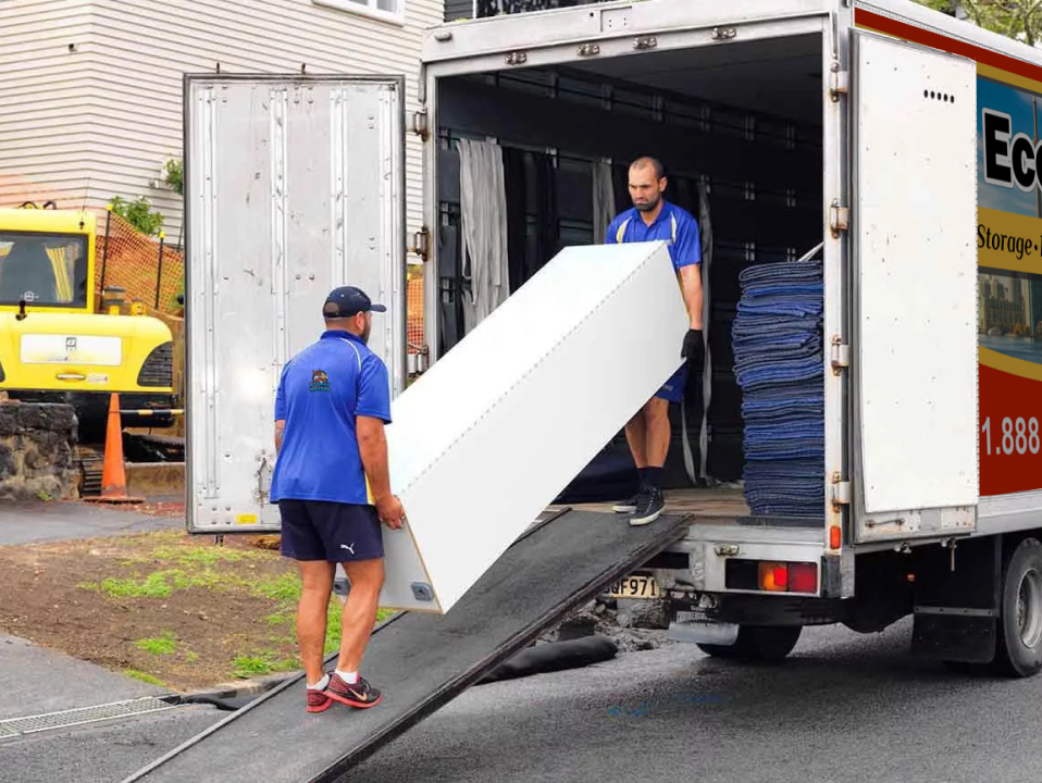 Ecoway Movers Milton ON