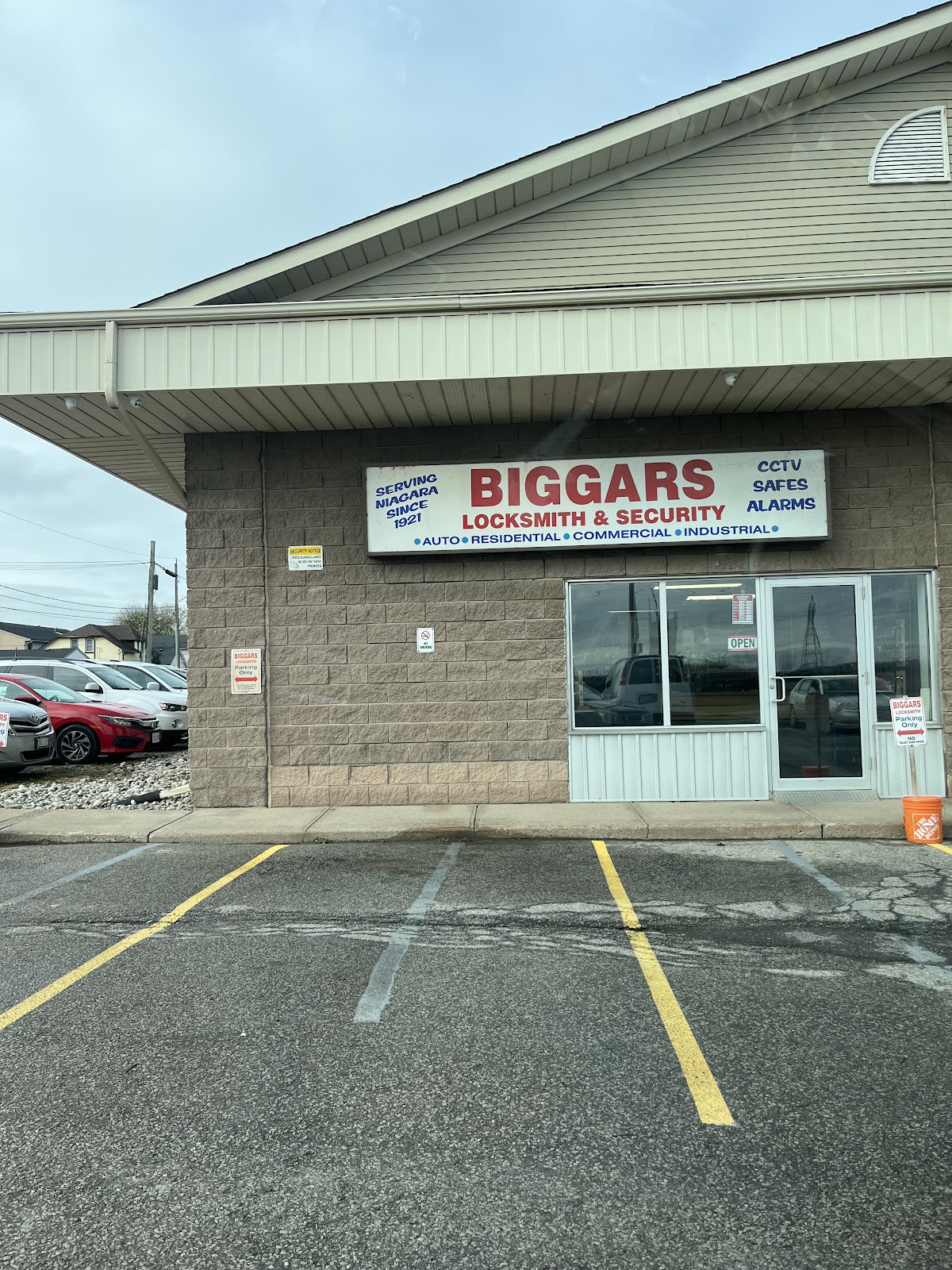 Biggar's Key Shop
