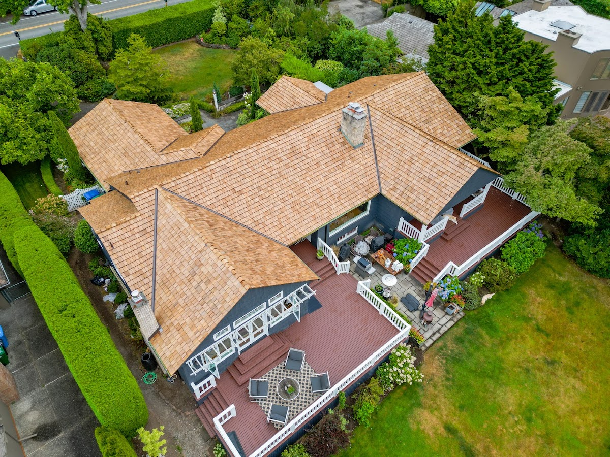 Three Tree Roofing