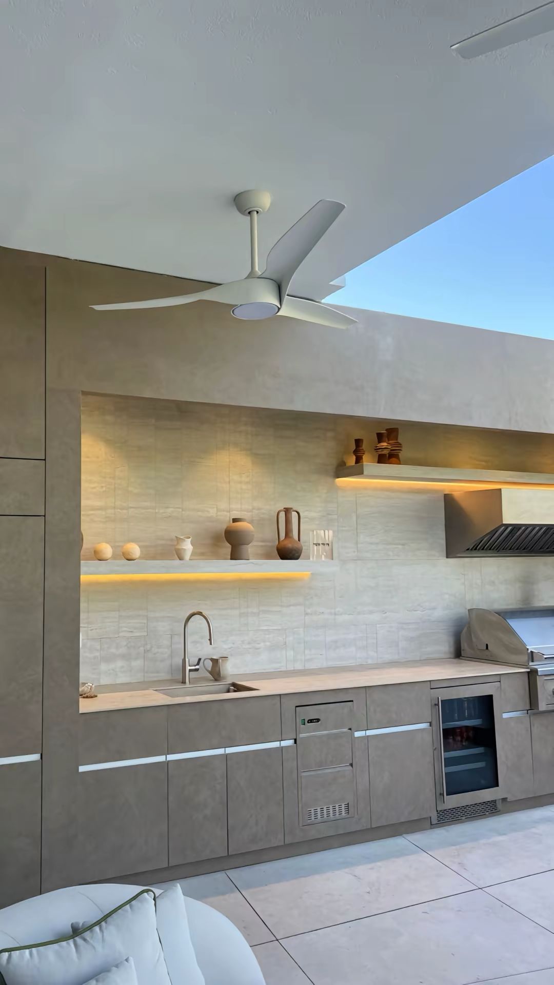 Lux Construction Group