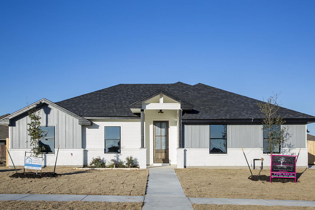 Lackmeyer Construction, LLC Dba Lackmeyer Homes