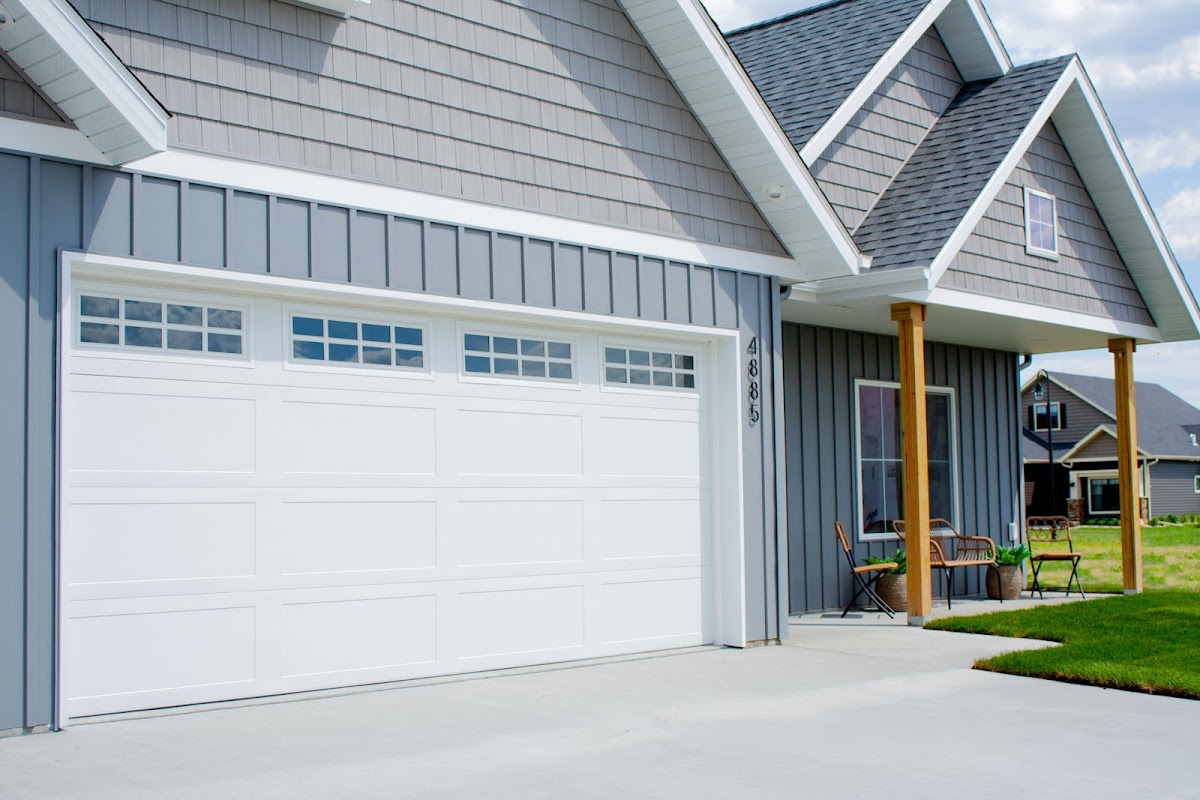 Dover Doors & Windows (Lansing)