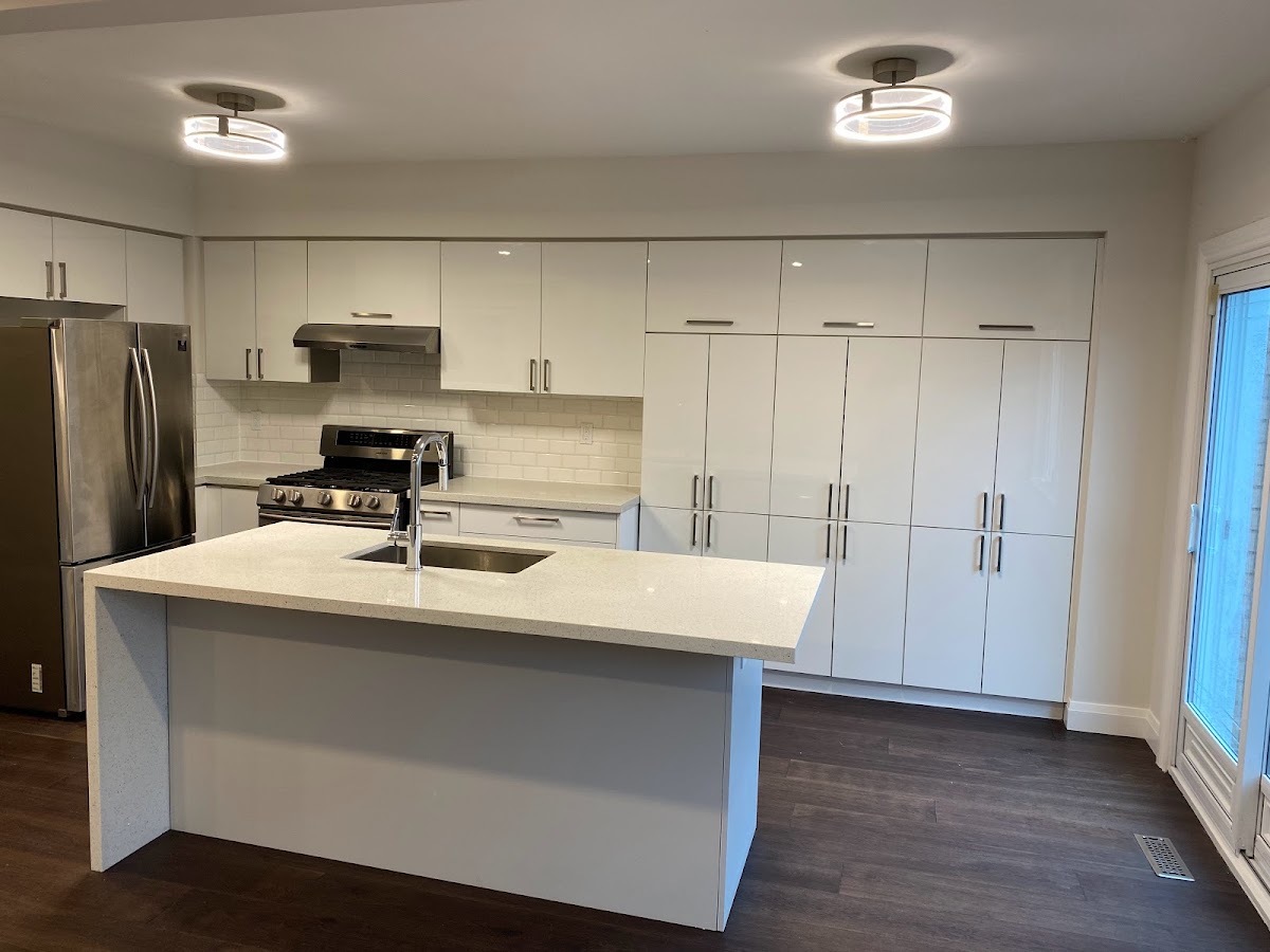 Aurora Construction & Renovatio