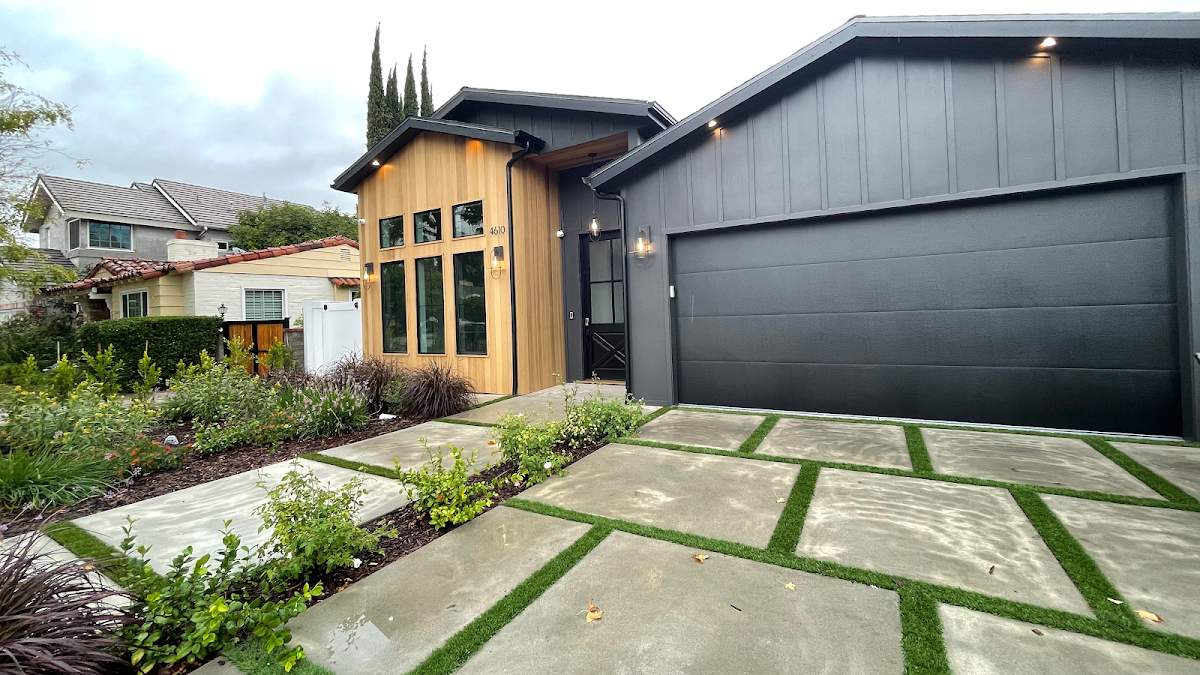 First Garage Door and Gate Repair Inc - Los Angeles, CA