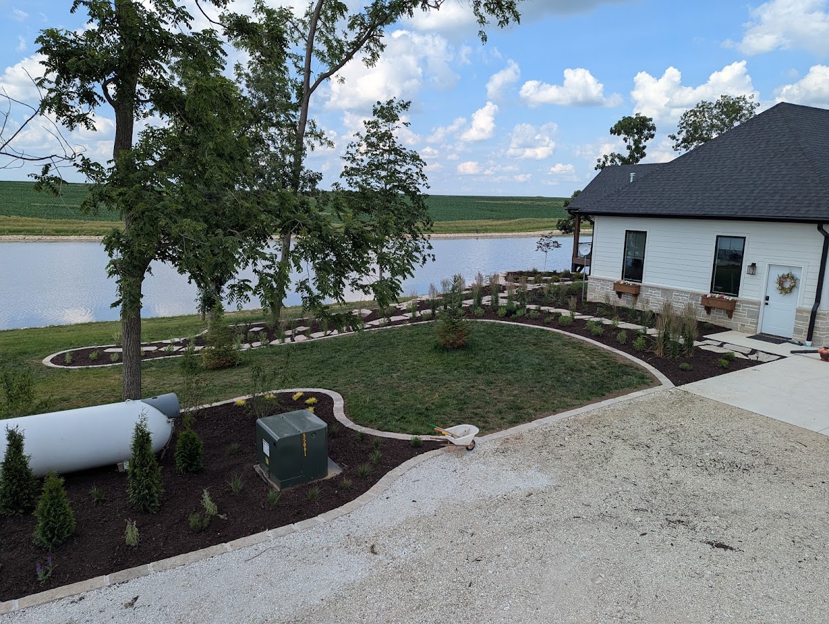 Oakwood Landscaping