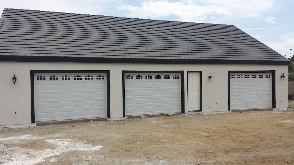 Roll-Em-Up Garage Doors