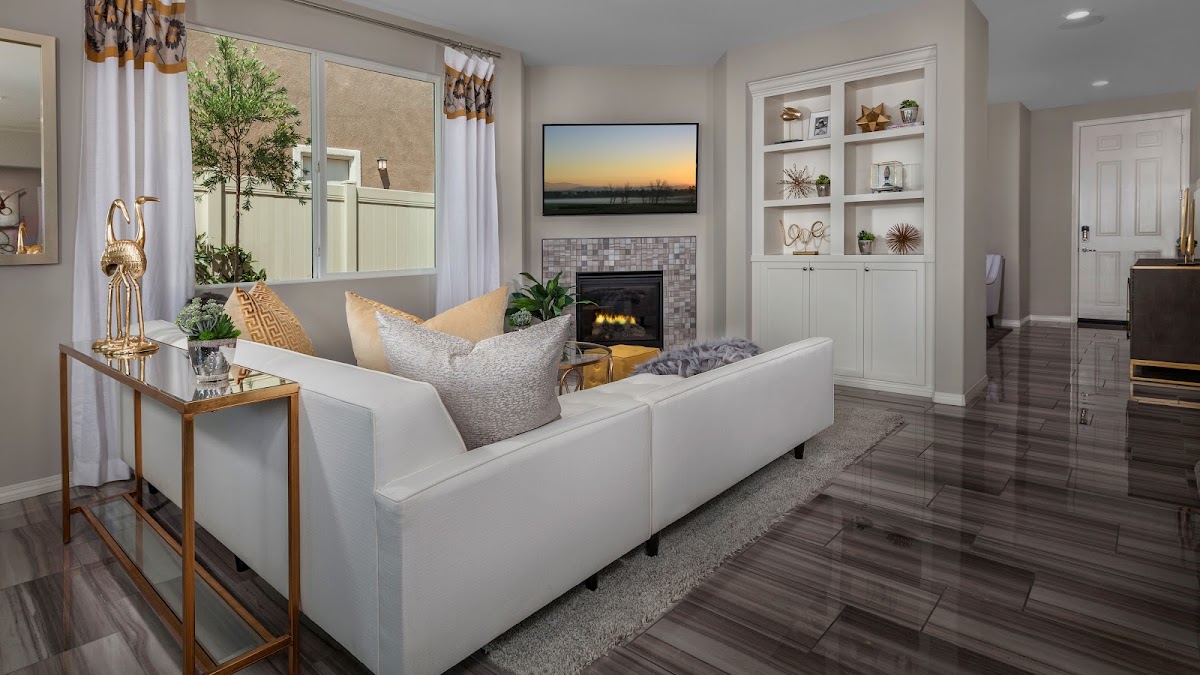 Lennar at Rosena Ranch