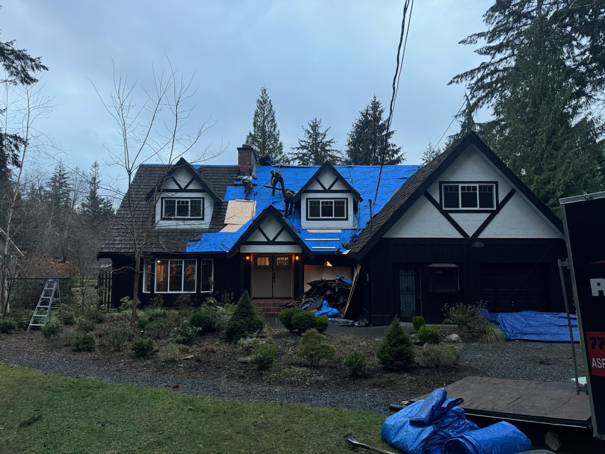 Robbins Roofing & Contracting