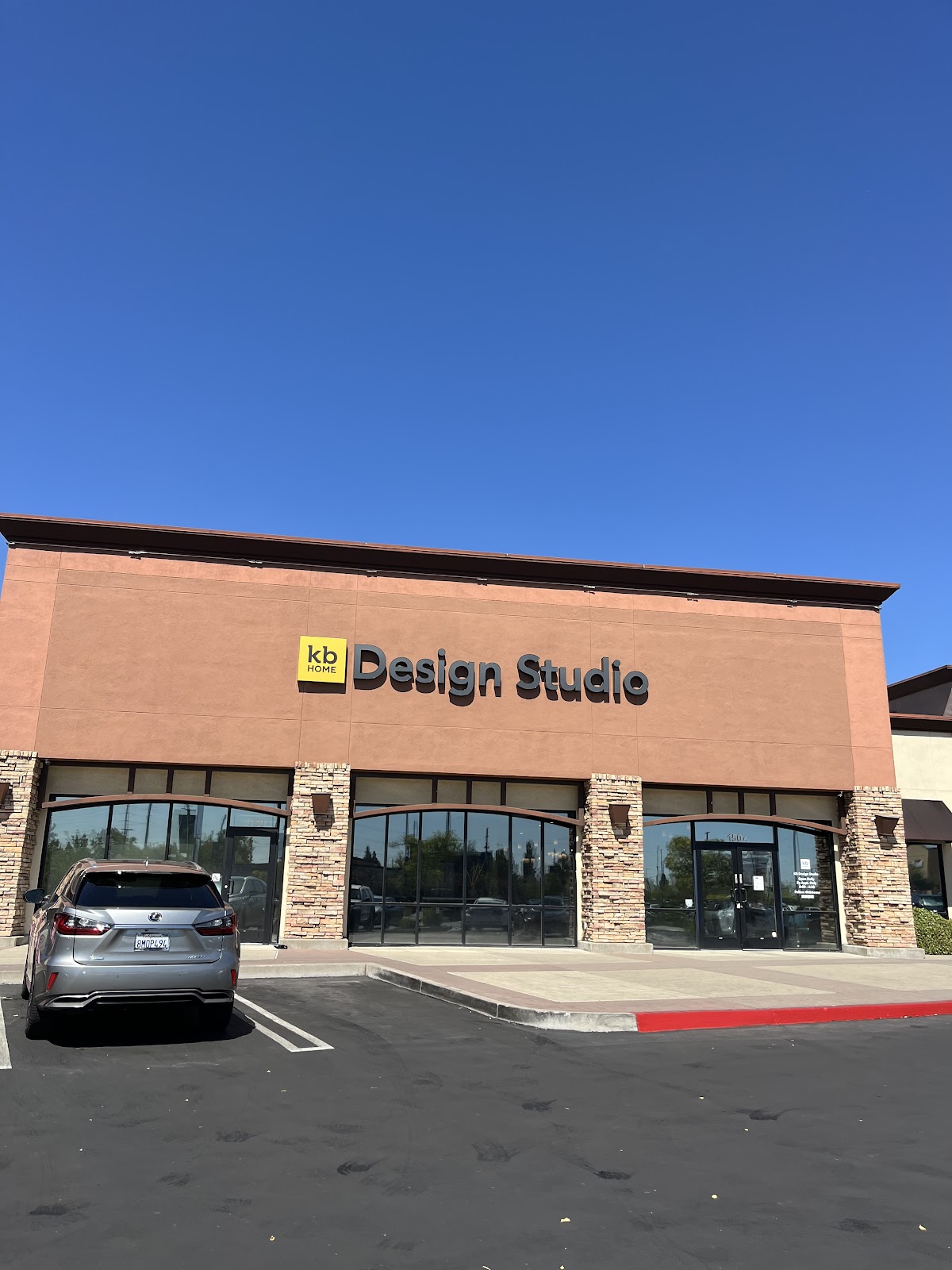 KB Home Roseville Design Studio