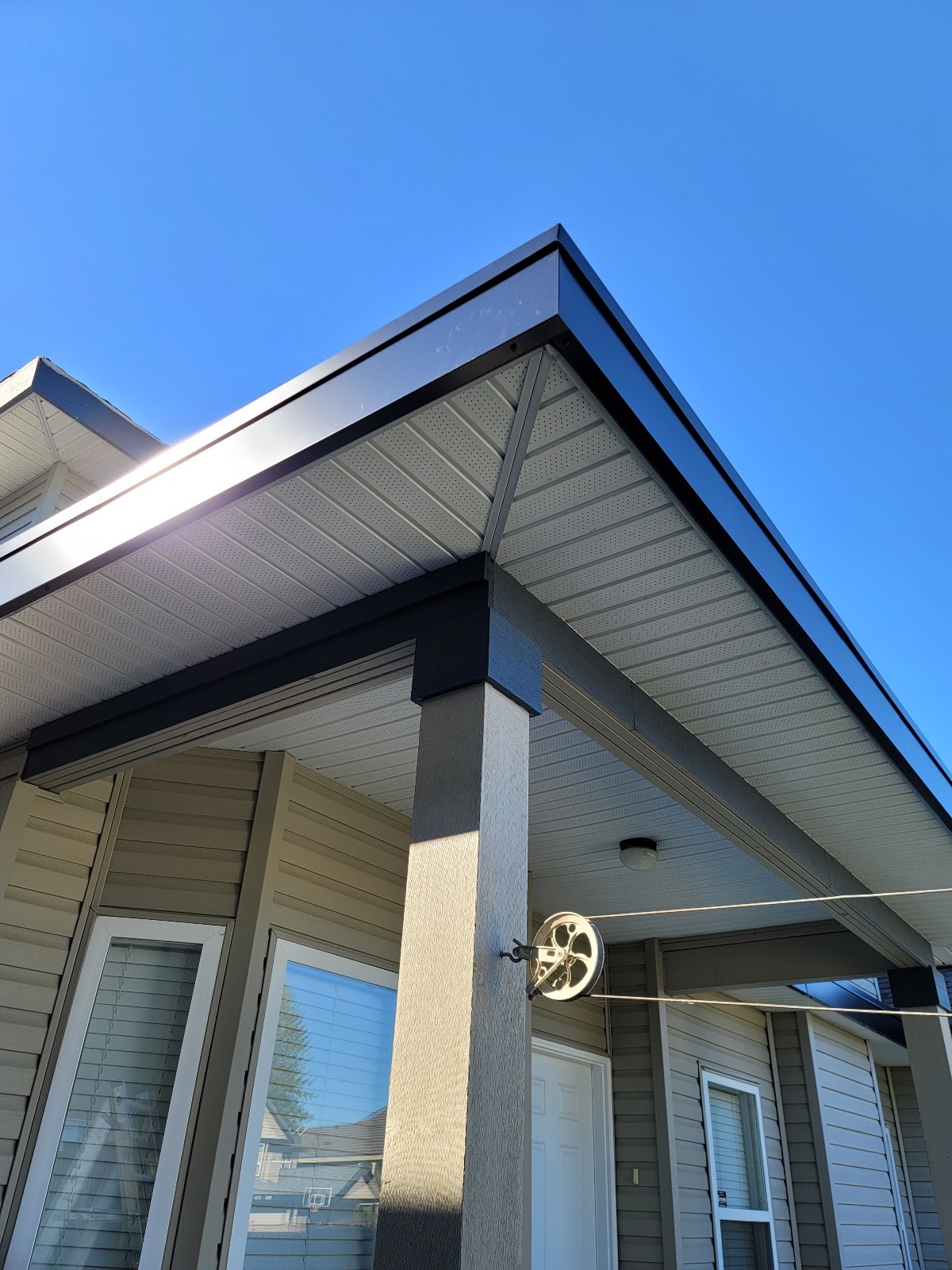 SRS Roofing & Exteriors