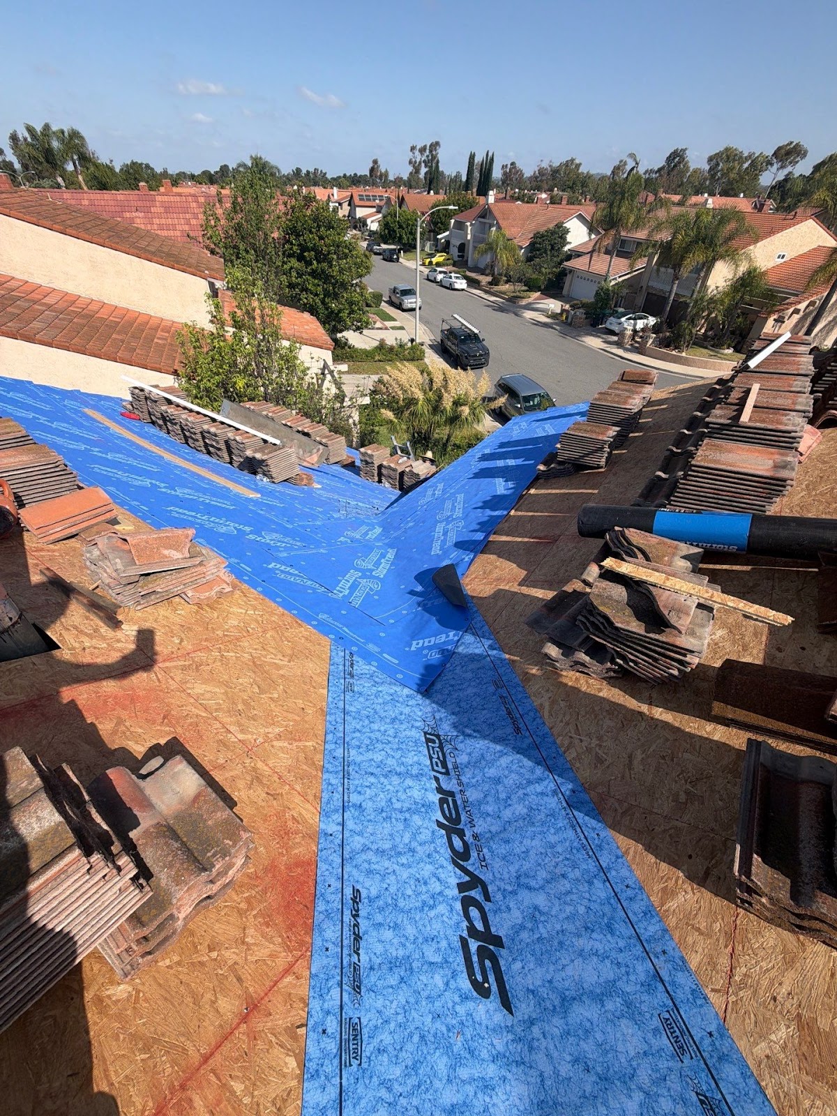 Cali Roofing Solutions