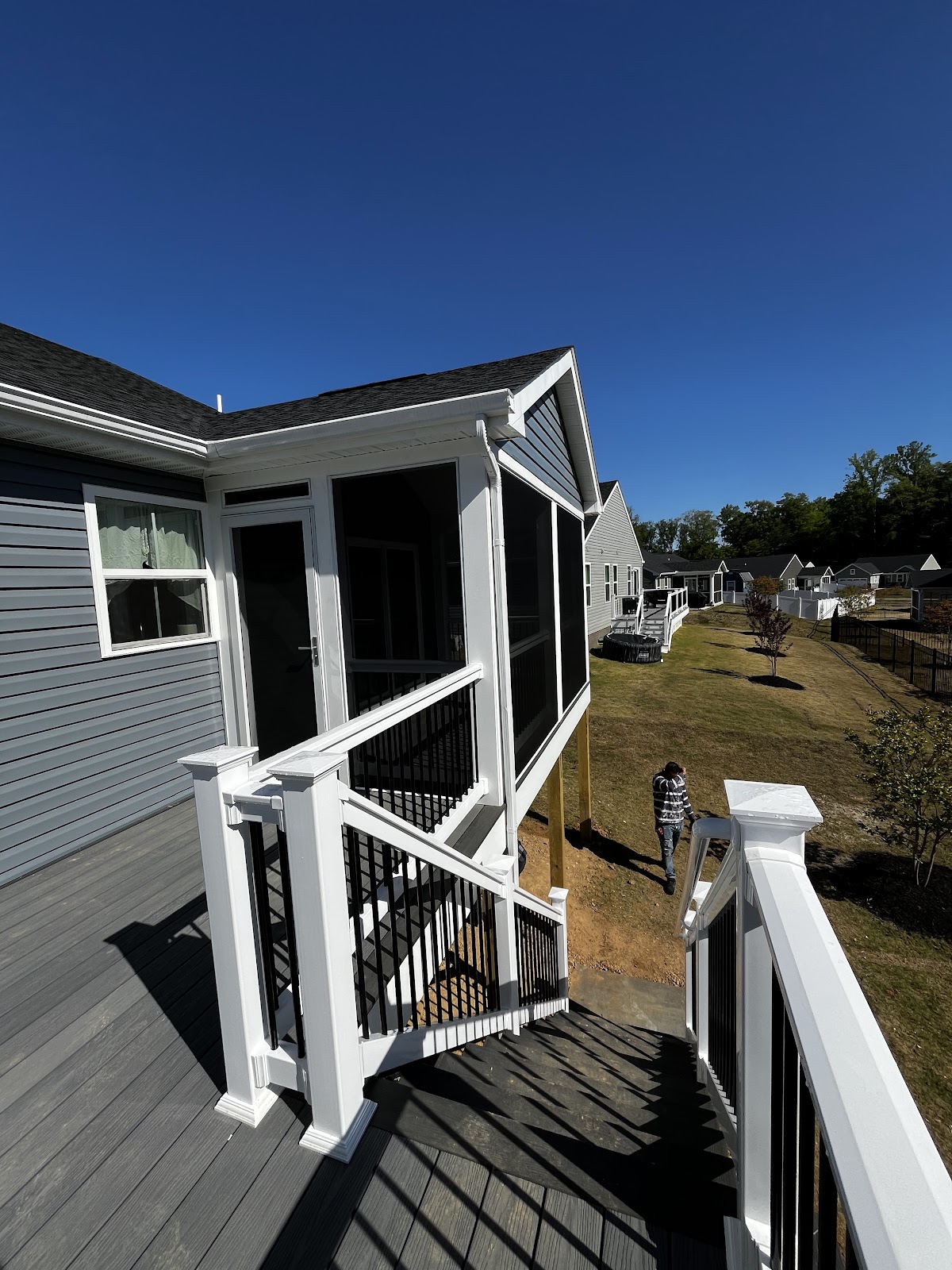J&R homes builders LLC