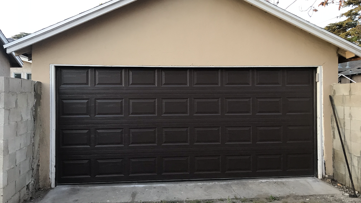 Humberto's Garage Doors