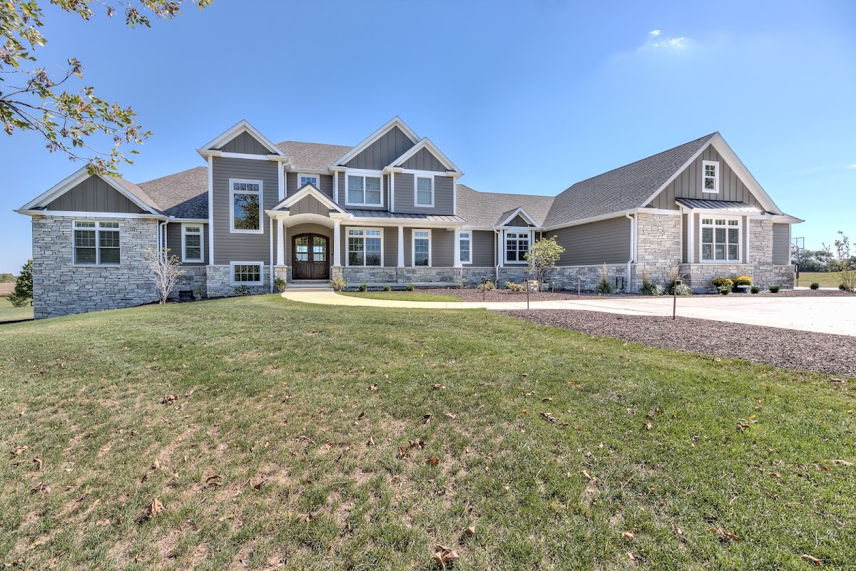 Armstrong Builders of Champaign Inc.