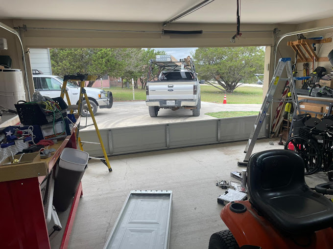 Up Right Garage Door Repair Brentwood