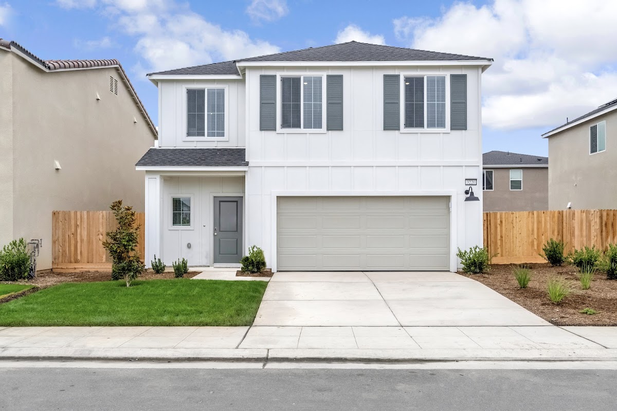 Lennar at Corinthalyn
