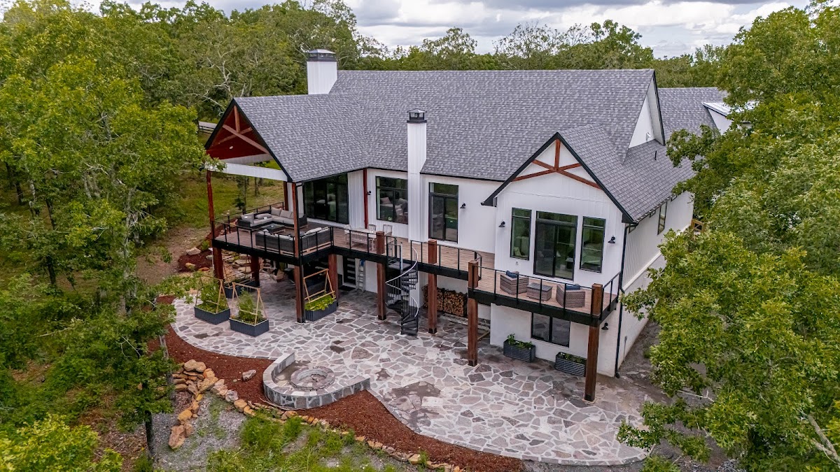 Lifestyle Homes by Greg Lasker